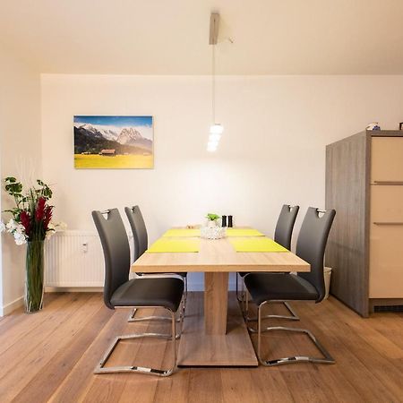 Weitblick Apartment Гармиш-Партенкирхен Екстериор снимка